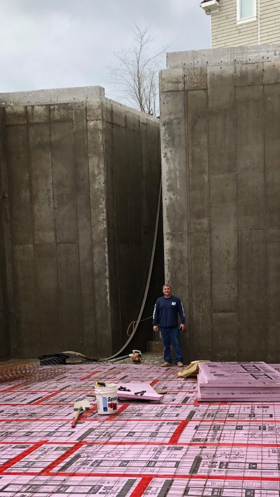 Slide of Accurate Plumbing Pros