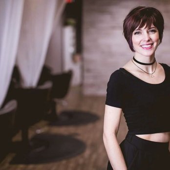Studio 325 Salon - Andrea - Hair Salons Near Me - Gambrills, Maryland Studio 325 Salon - Andrea - Hair Salons Near Me - Gambrills, Maryland