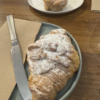 Twelve Triangles Kitchen Table - Breakfast & Brunch Near Me - Edinburgh, EDH Twelve Triangles Kitchen Table - Breakfast & Brunch Near Me - Edinburgh, EDH