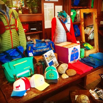 Patagonia - Women's Clothing Near Me - Banff, Alberta Patagonia - Women's Clothing Near Me - Banff, Alberta