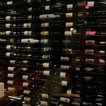Essence Restaurant + Bar - New American Near Me - Elkhart, Indiana
