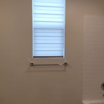 O&A Window Fashions - Closed shades in the bathroom - Shades & Blinds Near Me - Ontario, California O&A Window Fashions - Closed shades in the bathroom - Shades & Blinds Near Me - Ontario, California