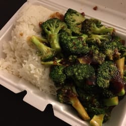 Hong Kong Chinese Restaurant - Broccoli with garlic sauce