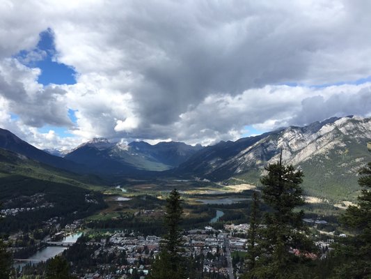 Tunnel Mountain Trail by null