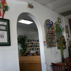 El Metapaneco - Wall between ordering & dining area.