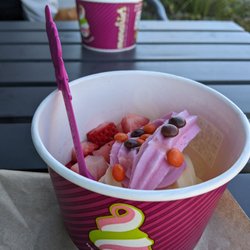Menchie's Frozen Yogurt - Price per oz for frozen yogurt and toppings is $0.69