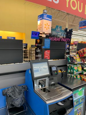 Walmart Supercenter by null