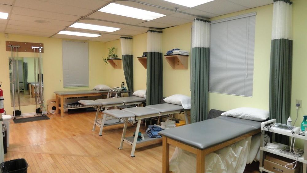 UNIVERSITY PHYSIOTHERAPY Updated September 2024 16 Photos 104