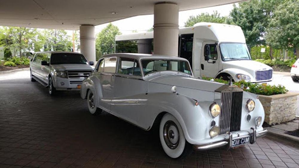LEGEND LIMOUSINES 34 Photos & 38 Reviews 100 Eads St, West Babylon