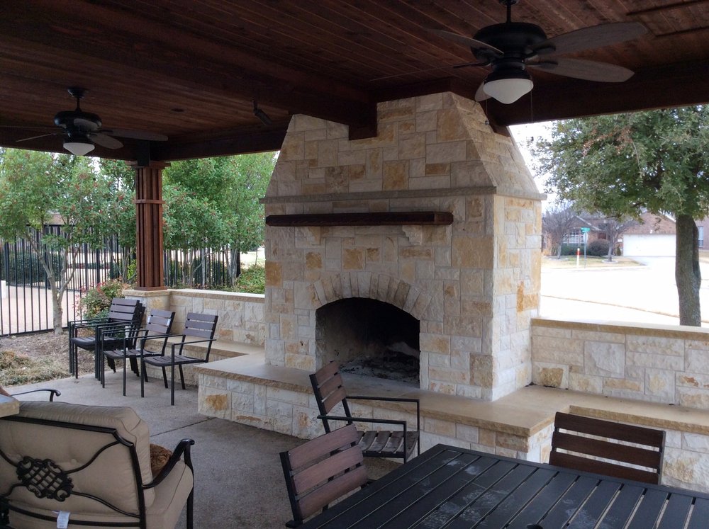 Slide of Qualitas Roofing and Construction