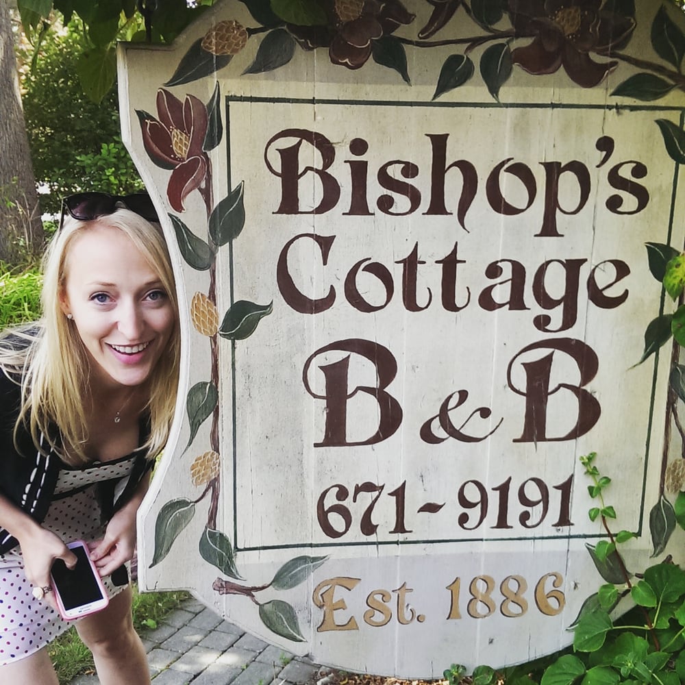 COTTAGE Updated October 2024 7573 St, Grosse Ile