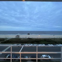 View from breaker hotel floor 4 of the beach