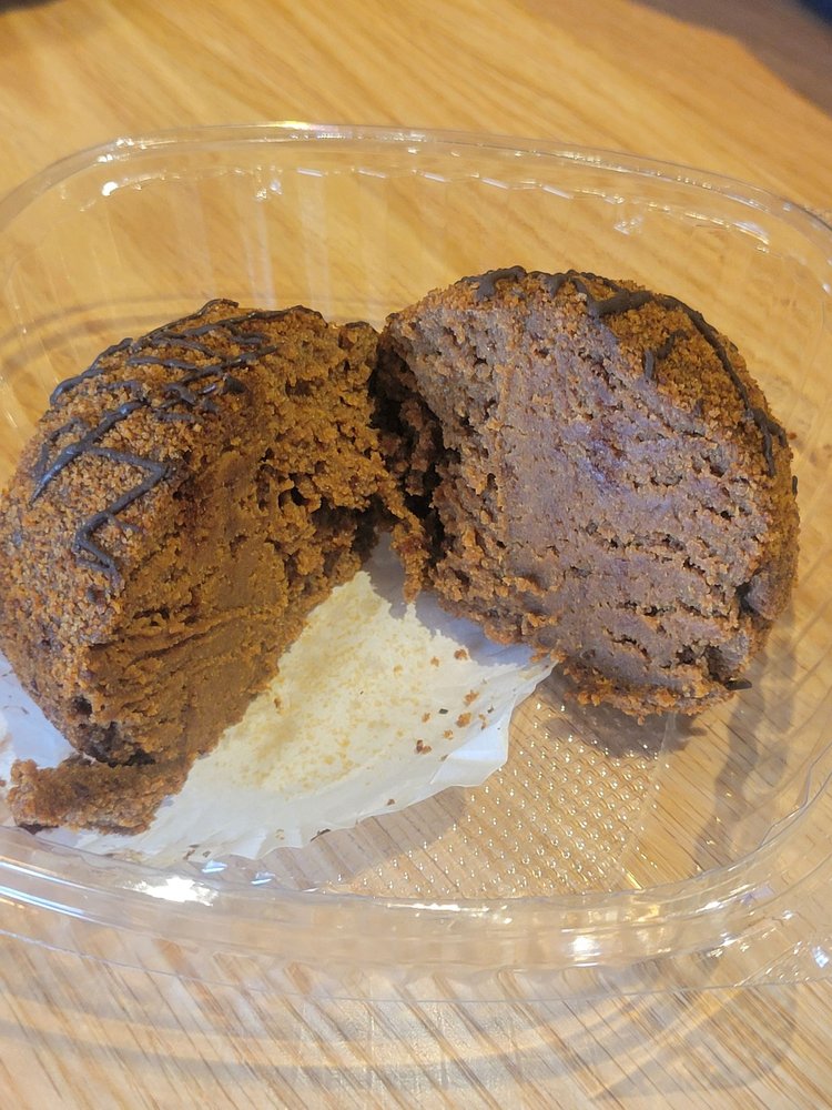 Tradishn Market & Cafe