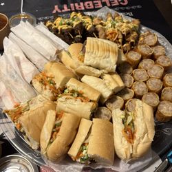 Angry Dragonz - Party platter with meat