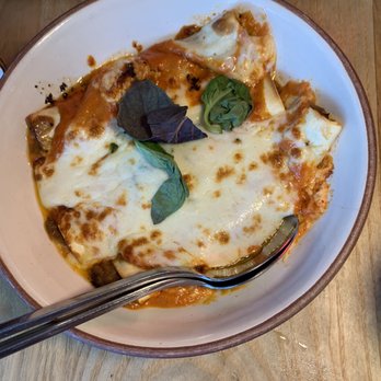 Ospi Venice - Cannelloni - Lamb Neck - Italian Near Me - Venice, California Ospi Venice - Cannelloni - Lamb Neck - Italian Near Me - Venice, California