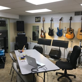 Guitar Honolulu - Musical Instruments & Teachers Near Me - Kaneohe, Hawaii Guitar Honolulu - Musical Instruments & Teachers Near Me - Kaneohe, Hawaii