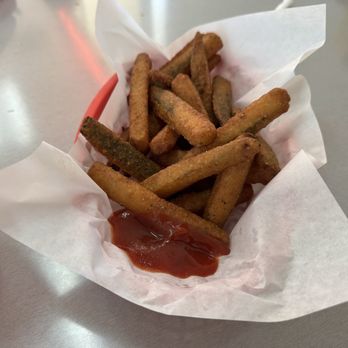 Classics Malt Shop - Zucchini sticks - American Near Me - San Diego, California