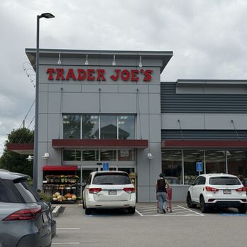 Trader Joe's - Grocery Near Me - Hingham, Massachusetts