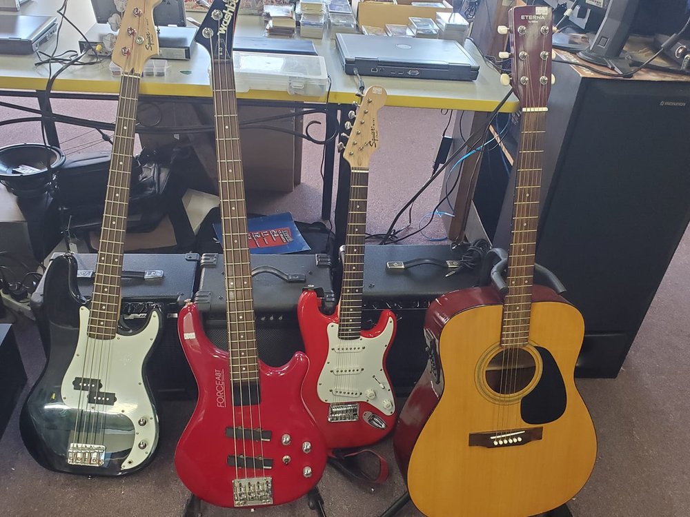 TREASURE HUNT PAWN 402 1st St, Houston, Missouri Pawn Shops Phone