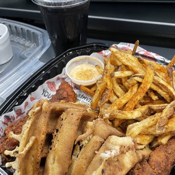 Fry The Coop - American Near Me - Chicago, Illinois Fry The Coop - American Near Me - Chicago, Illinois