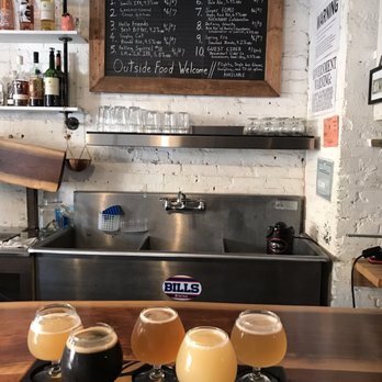 Strong Rope Brewery - A flight and current tap list - Breweries Near Me - Brooklyn, New York