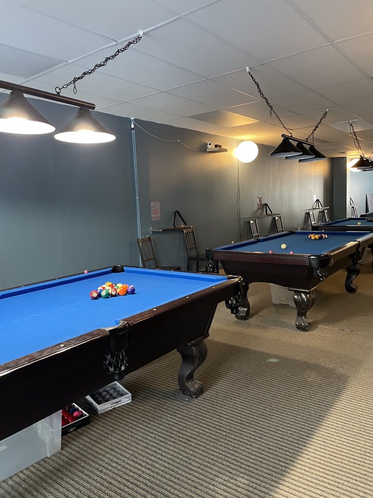 MR.8 BILLIARDS Updated September 2024 388 Spadina Avenue, Toronto