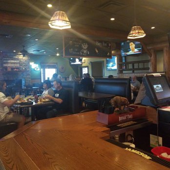 Grizzly's Wood-Fired Grill - American Near Me - Eau Claire, Wisconsin