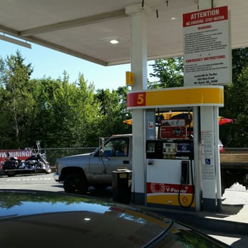 Foster's Somesville On the Run - a gas station - Gas Stations Near Me - Mount Desert, Maine Foster's Somesville On the Run - a gas station - Gas Stations Near Me - Mount Desert, Maine