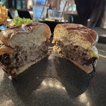 The Refinery - Super juicy burger - American Near Me - Birmingham, Alabama The Refinery - Super juicy burger - American Near Me - Birmingham, Alabama