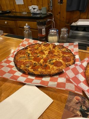 Smitty's Pub & Pizza by null