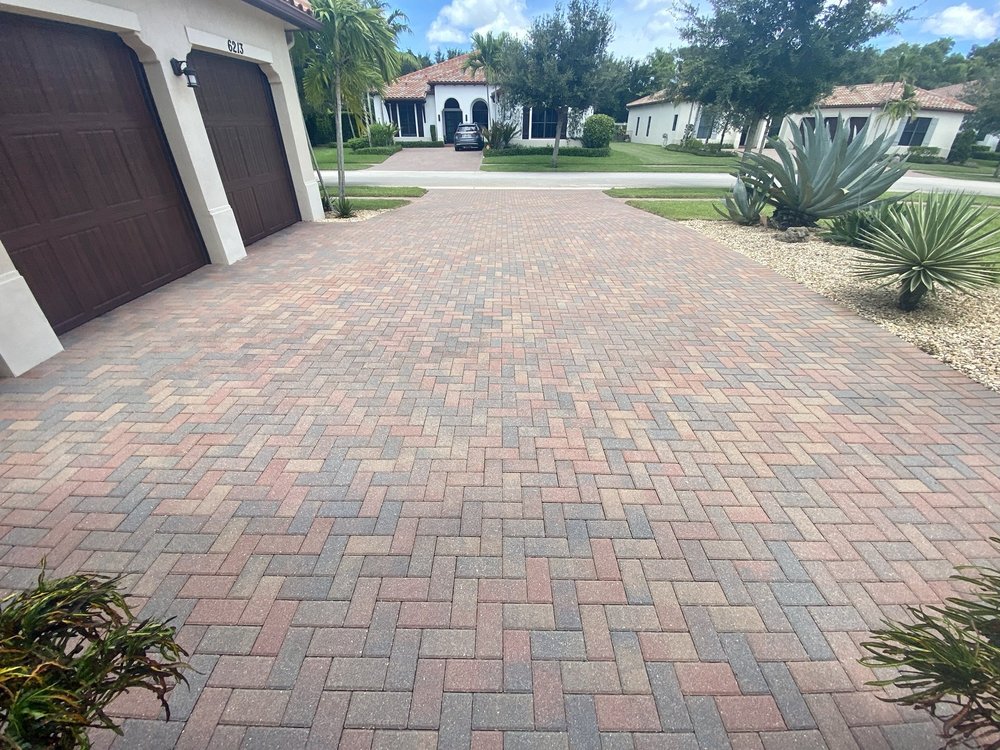 Slide of Sunshine Pressure Washing