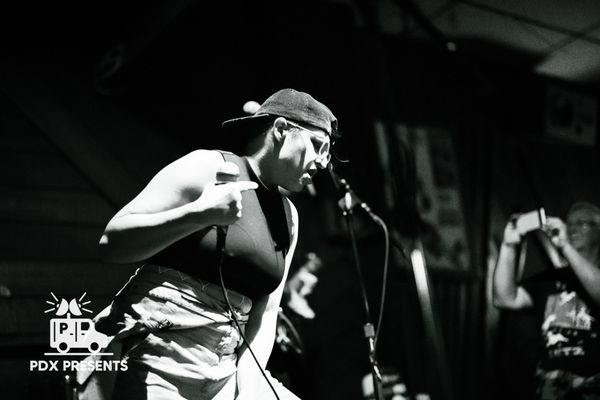 Kenton Club by null