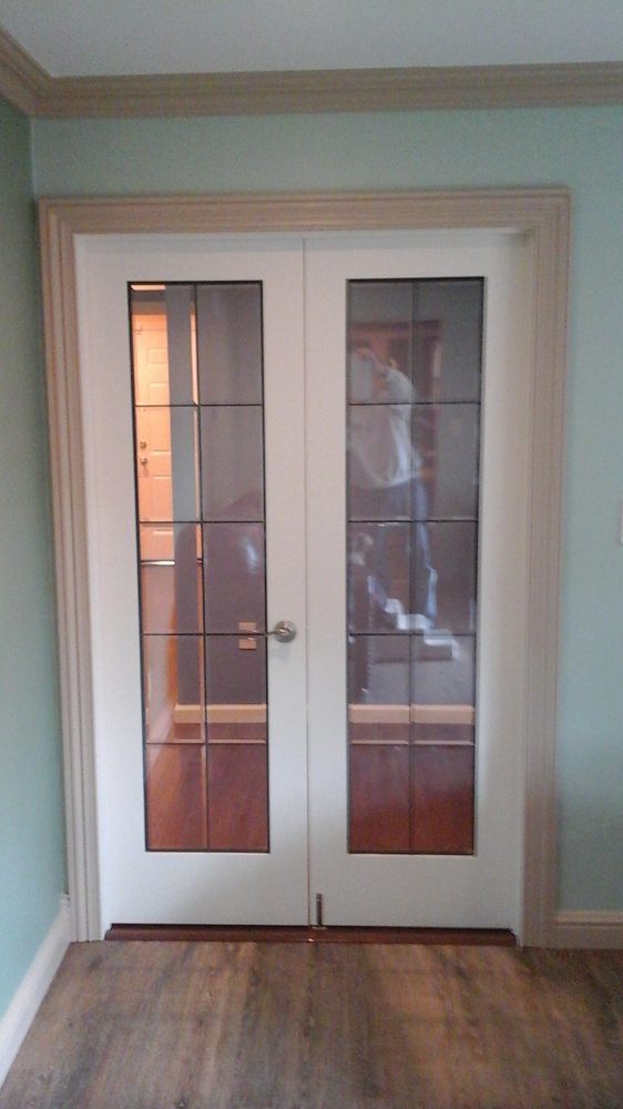 Slide of Kabinet King