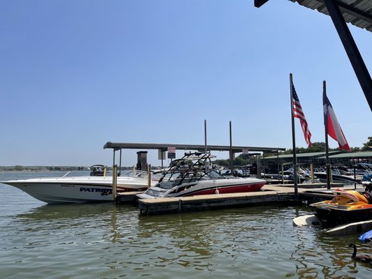 Stumpy's Lakeside Grill by null