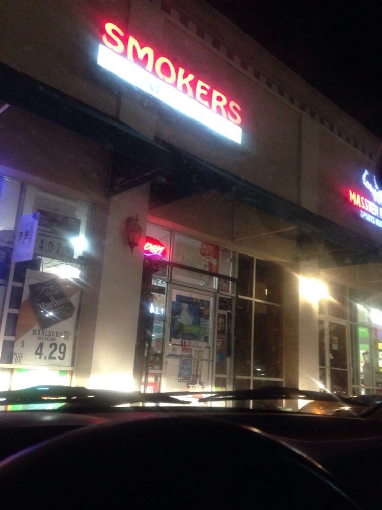 SMOKER’S PARADISE Tobacco Shops 1280 W Henderson, Porterville, CA