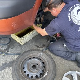 New rear shoe / brake New rear shoe / brake