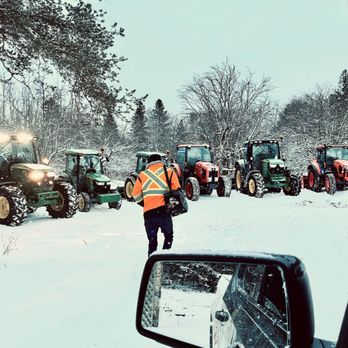Dr Snow Removal - Dr. Snow Operator on way to service valued clients - Snow Removal Near Me - Quispamsis, New Brunswick Dr Snow Removal - Dr. Snow Operator on way to service valued clients - Snow Removal Near Me - Quispamsis, New Brunswick