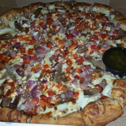 Gyro pizza with fresh pesto