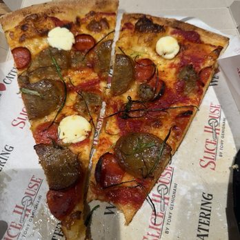 Slice House by Tony Gemignani - SIC Wiseguy - Salad Near Me - Livermore, California