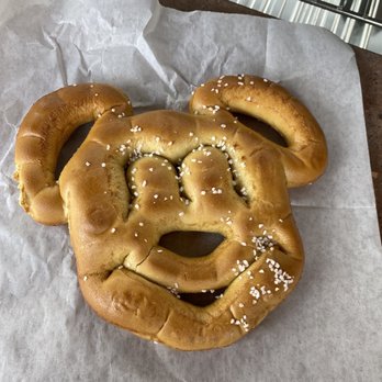 Liberty Square Market - Mickey Pretzel - Street Vendors Near Me Liberty Square Market - Mickey Pretzel - Street Vendors Near Me