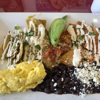 Frida's Cafe - Frida y Diego Chilaquiles - Cafes Near Me - Tucson, Arizona Frida's Cafe - Frida y Diego Chilaquiles - Cafes Near Me - Tucson, Arizona