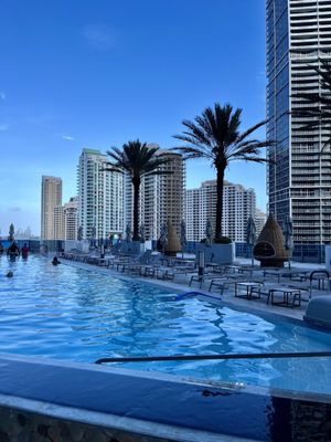 Kimpton EPIC Hotel by null