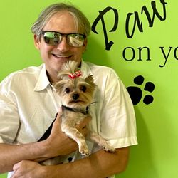Puppyarazzi Grooming - We love this place! Staff is friendly and they do great job!