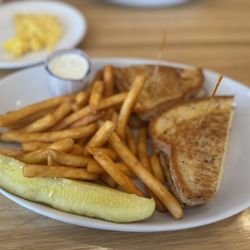 Scrambled - Reuben Sandwich