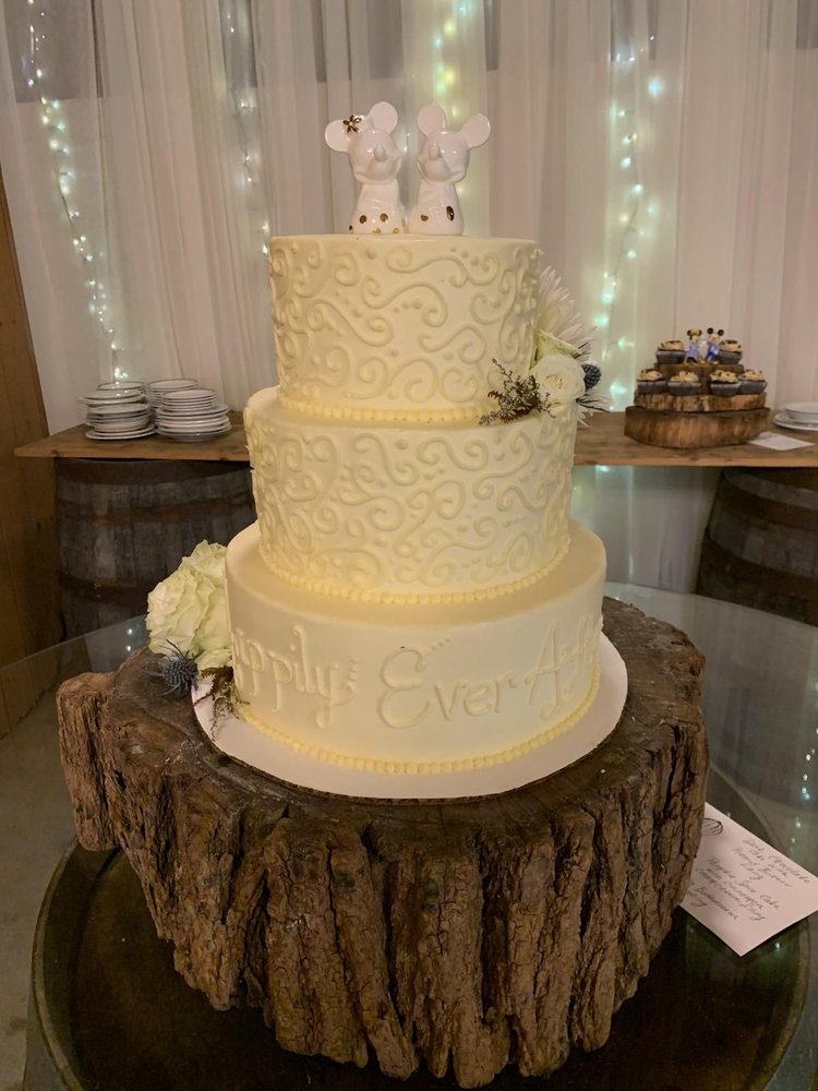 WHISK AVL 49 Photos & 10 Reviews Custom Cakes 801 Smokey Park Hwy
