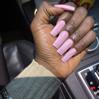 Noire Nail Bar ATL - This the trash I got. Colors are NO WHERE near. I said TRANSLUCENT COLOR, this shit is PASTEL !! - Nail Salons Near Me - Chamblee, Georgia