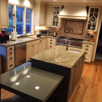 Weinmann Painting - Really happy with kitchen island painting as well as interior walls/ceilings... - Painters Near Me - Portland, Oregon Weinmann Painting - Really happy with kitchen island painting as well as interior walls/ceilings... - Painters Near Me - Portland, Oregon