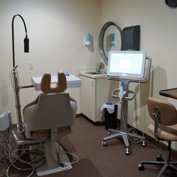 Kanas Orthodontics - Treatment Room and intraoral scanner so no more impressions! - Orthodontists Near Me - Rochester Hills, Michigan Kanas Orthodontics - Treatment Room and intraoral scanner so no more impressions! - Orthodontists Near Me - Rochester Hills, Michigan