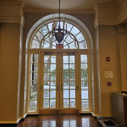 Wellesley College - Alumni ballroom