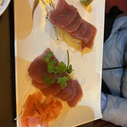 Sushi Yaki - Tuna sashimi